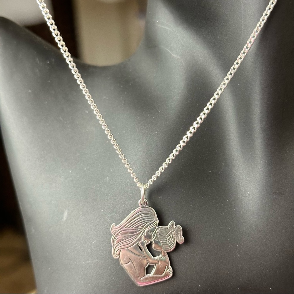 Sterling Silver 925 Necklace Mother & Daughter Pendant - Picture 8 of 12